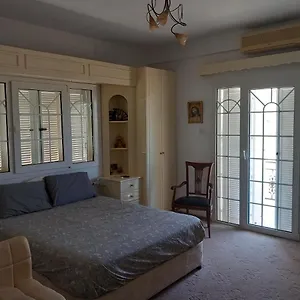 Vasilis House Homestay Dromolaxia