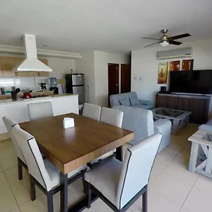  Apartamento 3 Bedroom At La Joya Zone